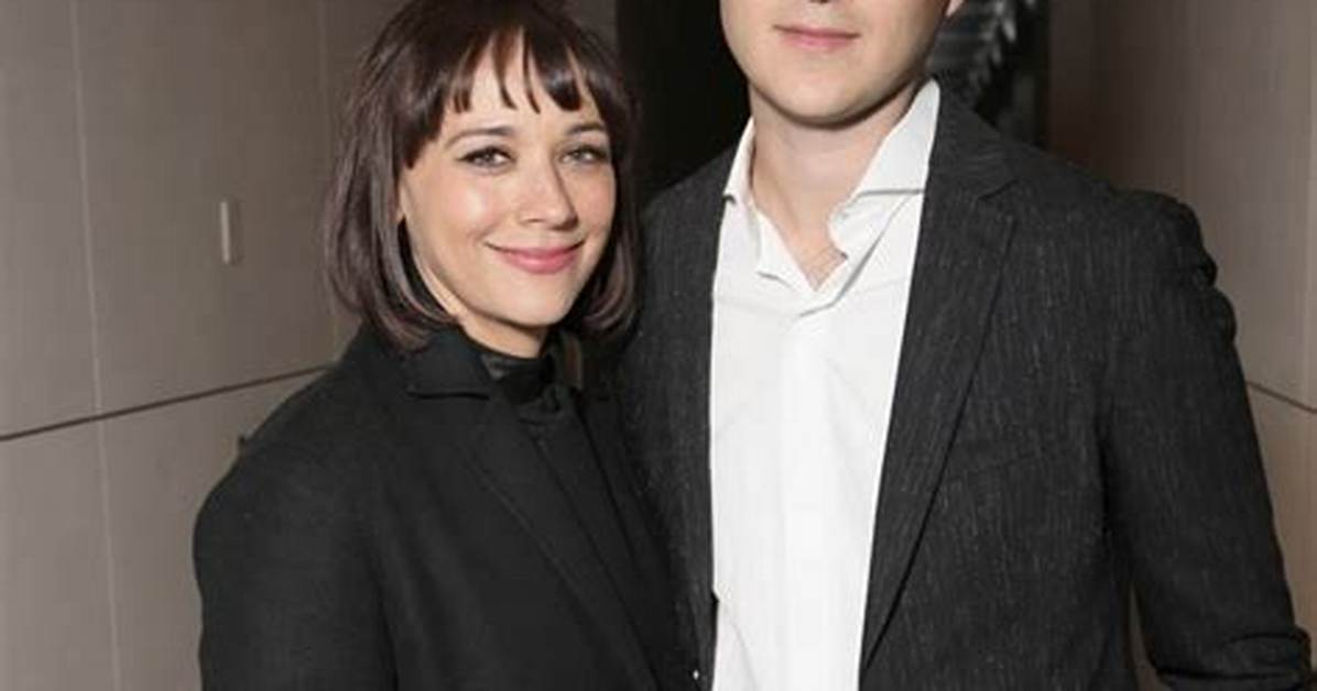 All About Isaiah Jones Koenig Age Famous Parents and Musical