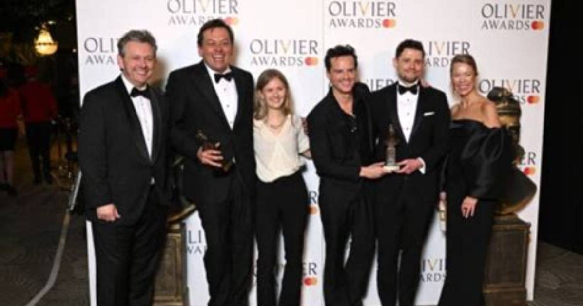 Anna Maxwell Martin S Family Everything to Know About Her Siblings And
