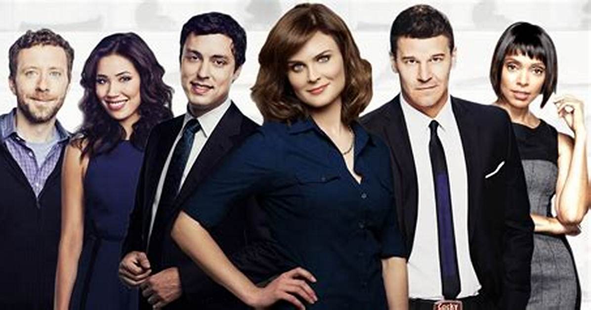 Bones Cast Rallies Together as David Boreanaz Sends Condolences to Grieving