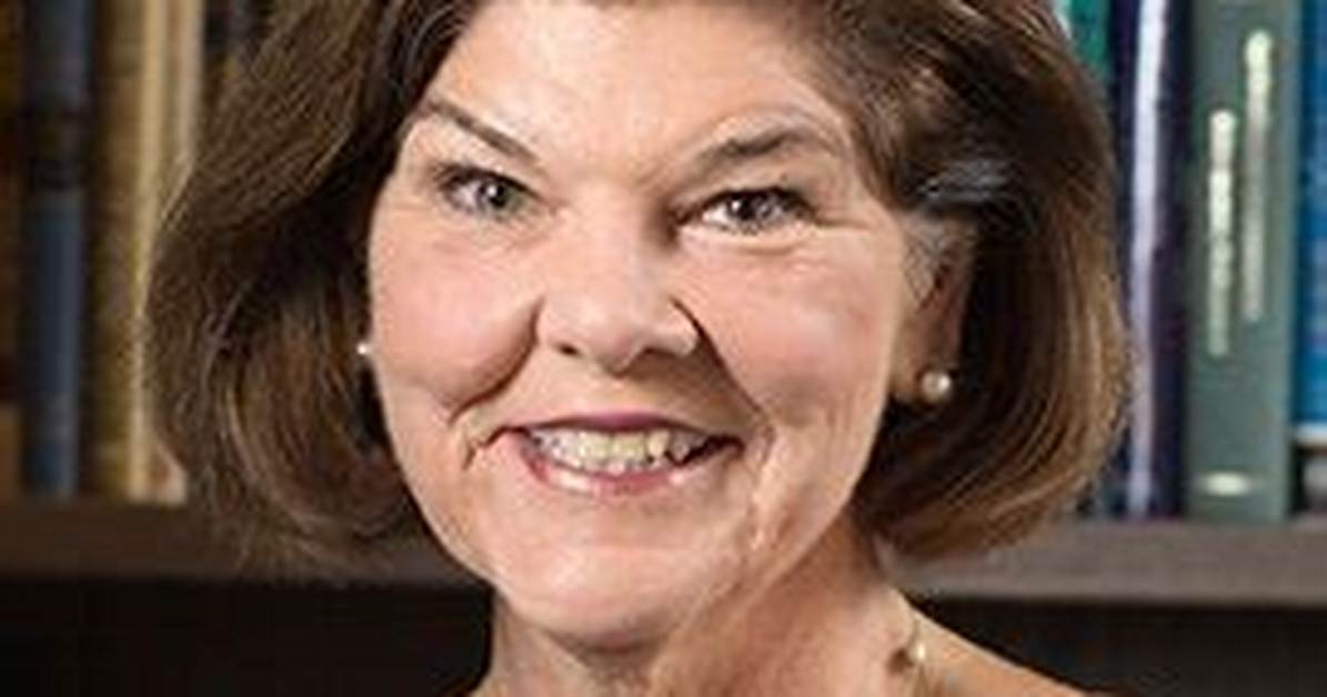 Booking Ann Compton as a Speaker Topics Presentation Style And