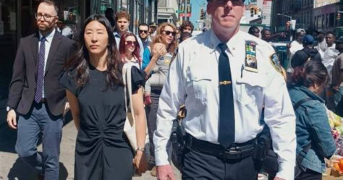 Canal Street Crackdown Timeline Massive Nypd Bootleg Raids and Sidewalk