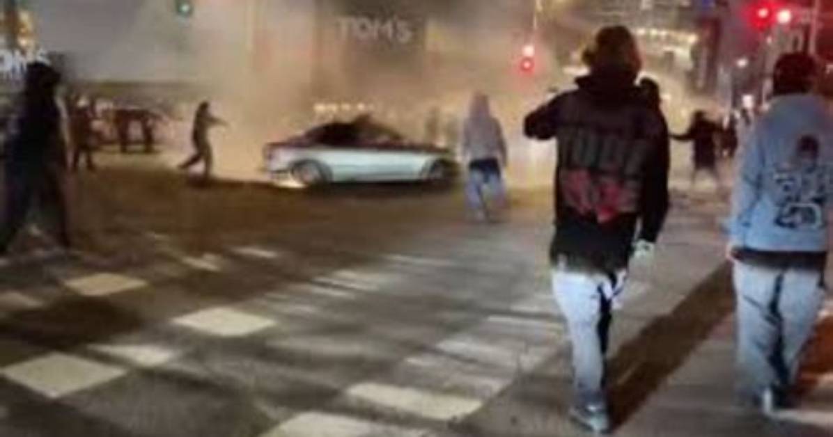 Chaos on Canal Street Inside the Violent Backlash as Illegal Vendors Reclaim