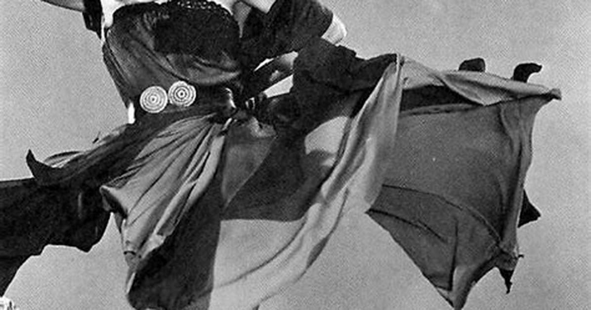 Cyd Charisse and Hollywood S Best Kept Ghost