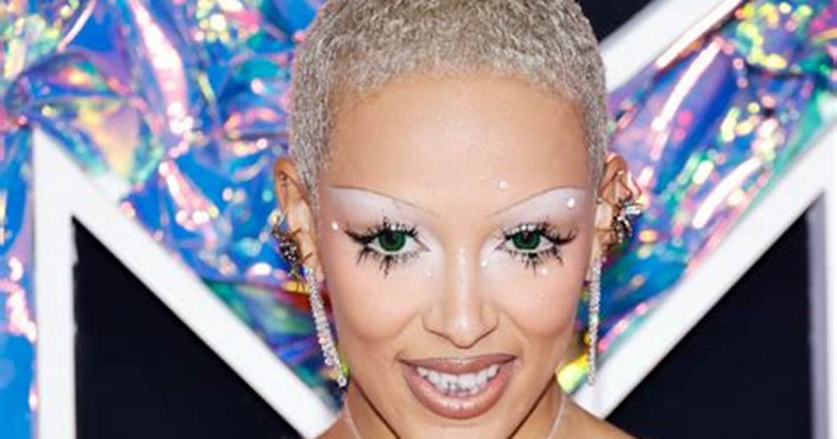 Every Public Exchange Between Doja Cat and Her Dad from Social Media Snaps to Bitter