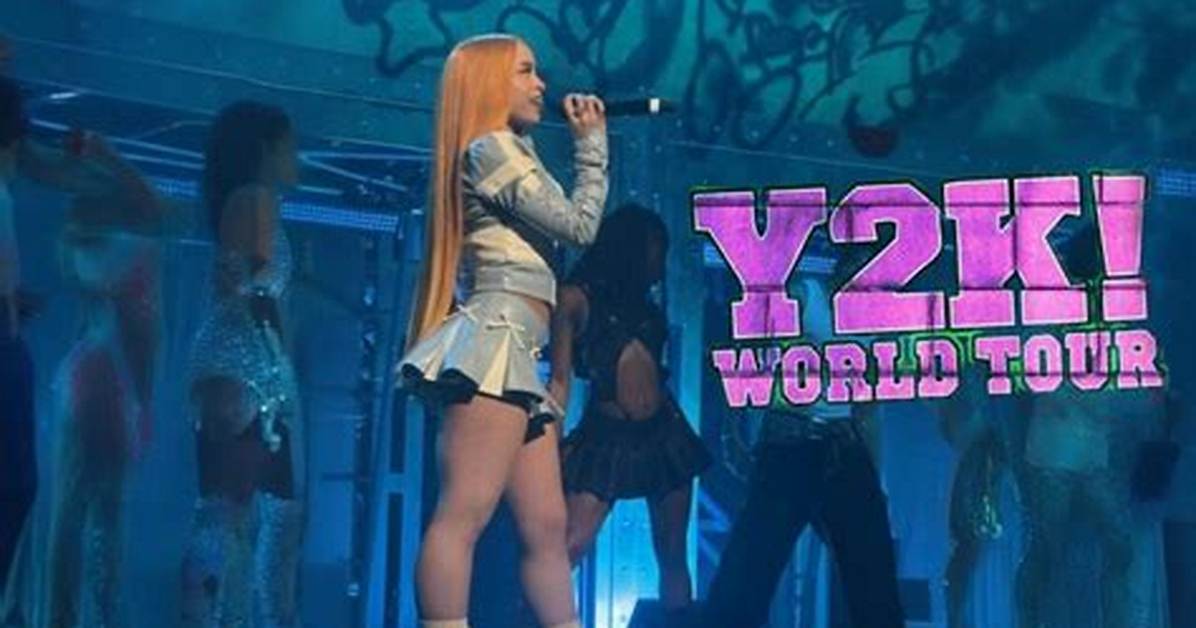 Every Viral Ice Spice Dance Moment Caught on Camera from Deli to Paris