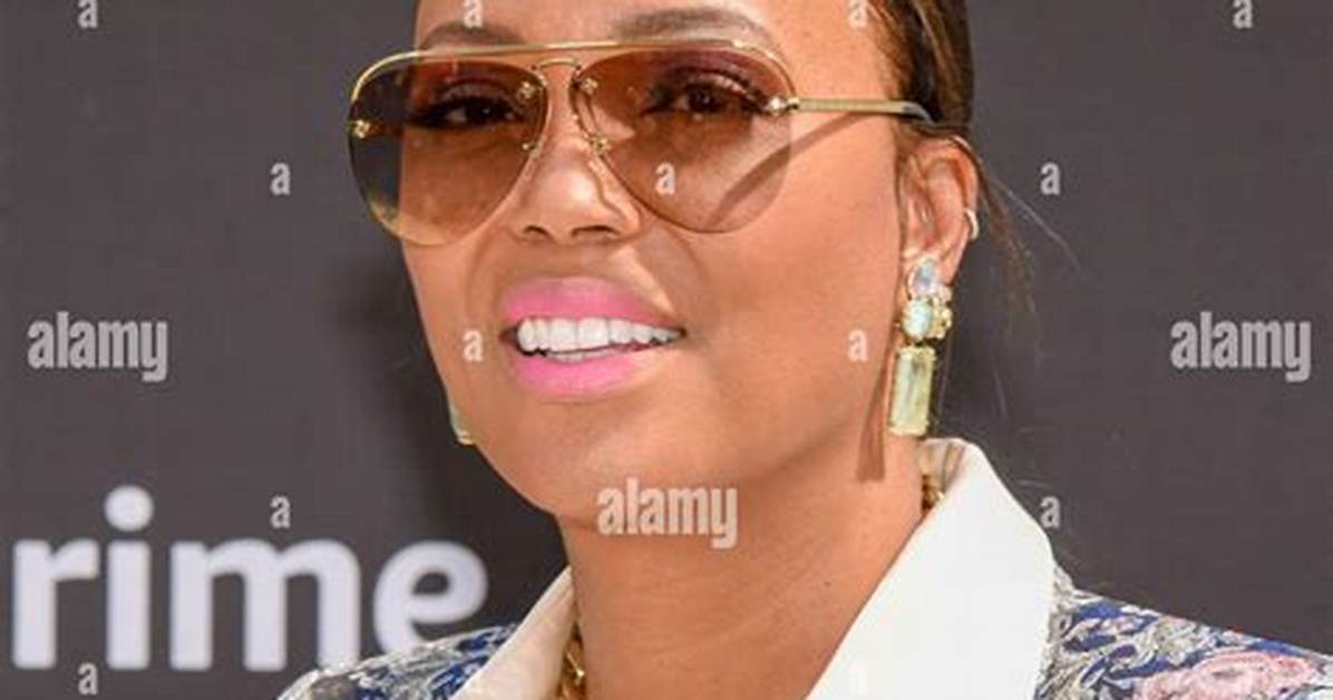 Fact Checking Aisha Tyler S Hollywood Career Procedurals Indie Crusades And