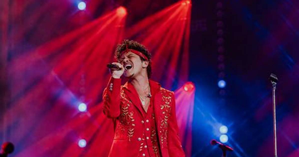 Fact Checking Bruno Mars in Chicago Attendance Setlists And