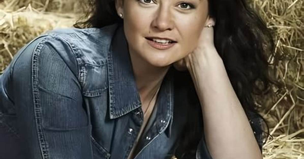 From Yorkshire Childhood to Tv Stardom Anna Maxwell Martin S
