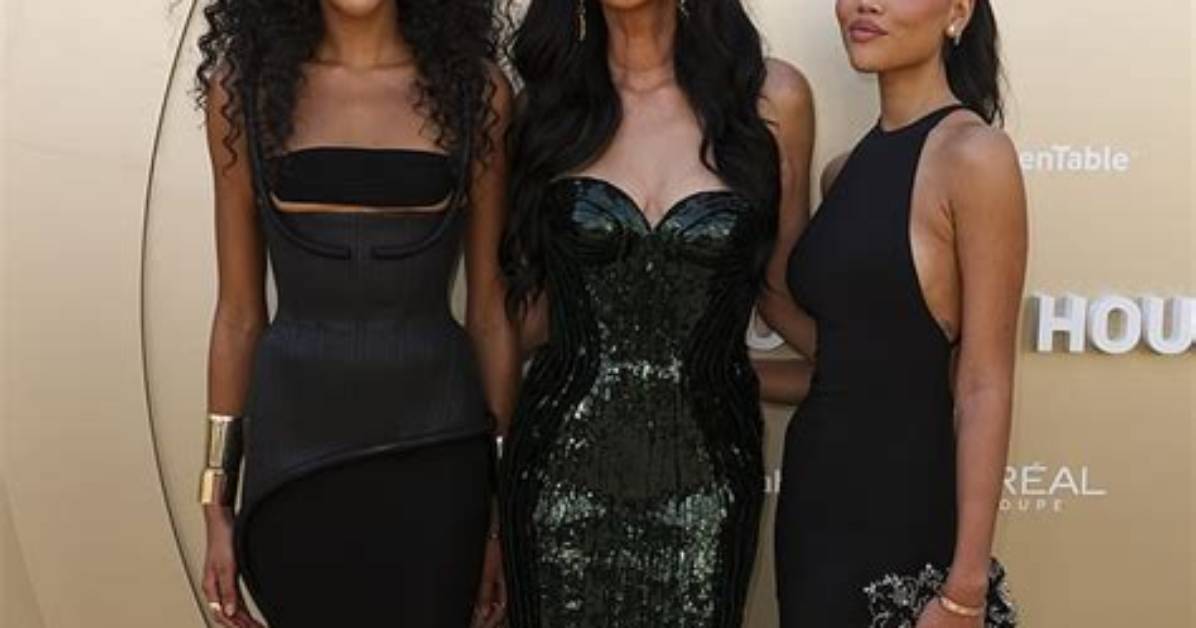 How Old Is Kimora Lee Simmons the Real Story Behind Her Early Career and Russell