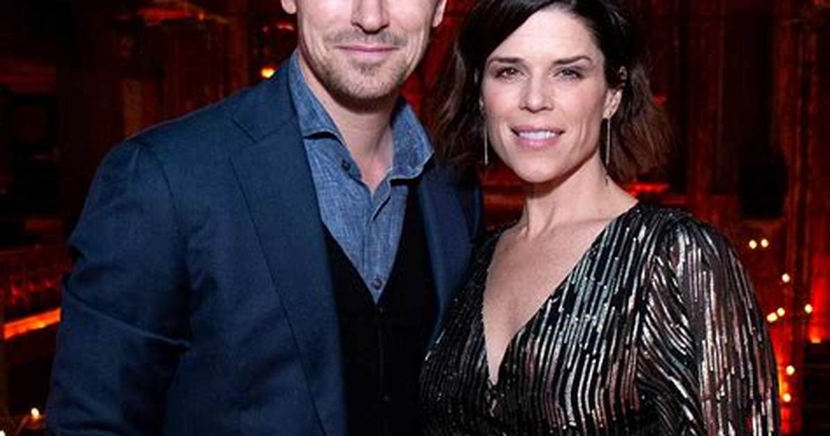 Inside Neve Campbell and Jj Feild S Secretly Low Key Romance Are