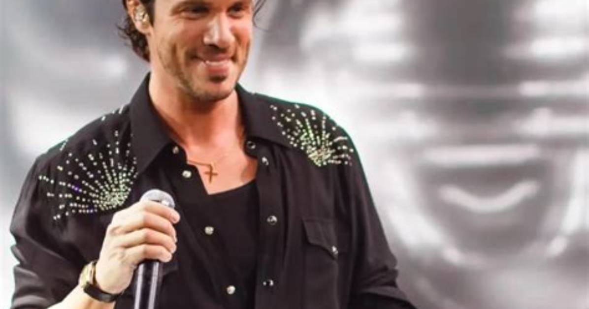 Inside Nikos Oikonomopoulos S Relationship Status Facts Sightings And