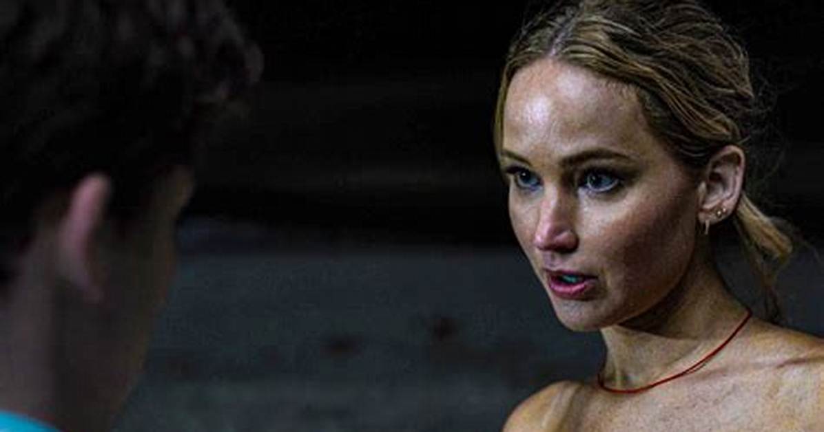 Inside the Beach Fight How Jennifer Lawrence Choreographed Hollywood S Boldest