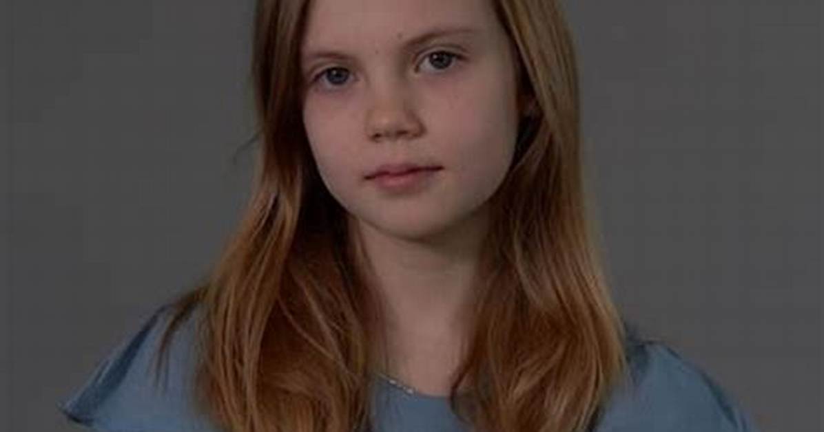 Isla Johnston S Age Then and Now Tracking Her Rise from the Queen S Gambit to Major