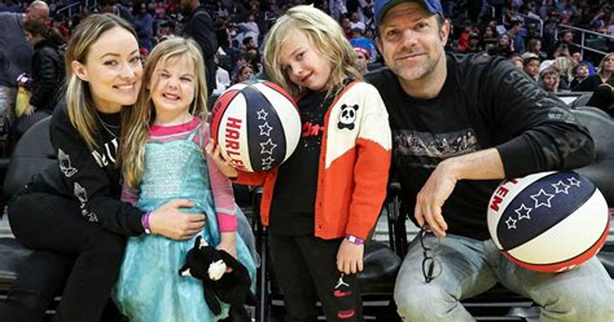Jason Sudeikis Family Guide Meet His Kids Ex Partner Olivia Wilde And