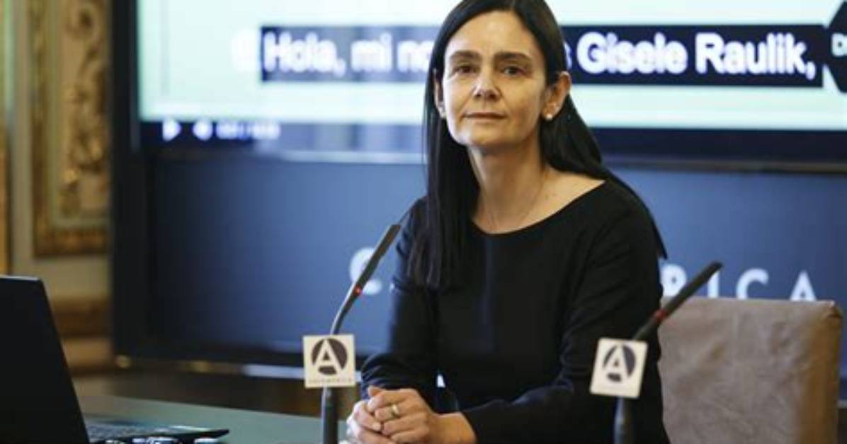 Jimena Alarcon in Pictures from Spanish Crags to Global