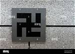 Manji Vs. Hakenkreuz: the Visual Proof Behind Copy-Paste Symbol Confusion