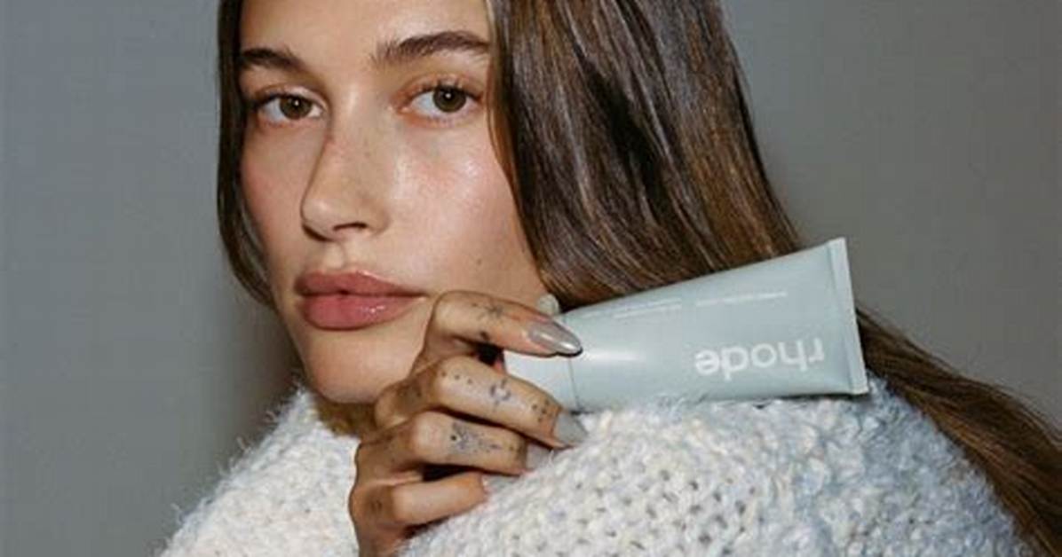 Rhode Reveals Hailey Bieber S Summer Routine the Model S Evolving
