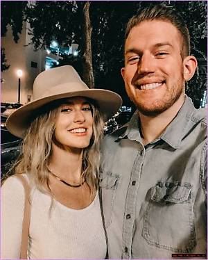 Sara Moonves Biography, Age, Height, Husband, Net Worth, Family