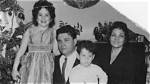 Sonia Sotomayor’s Family Tree: Rare Photos and Details of Her Life with Brother Juan