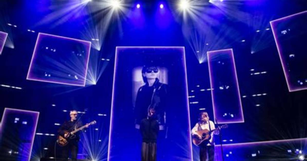 Watch Noel Hogan and Royel Otis Unite Live the Cranberries Duet That Stunned The