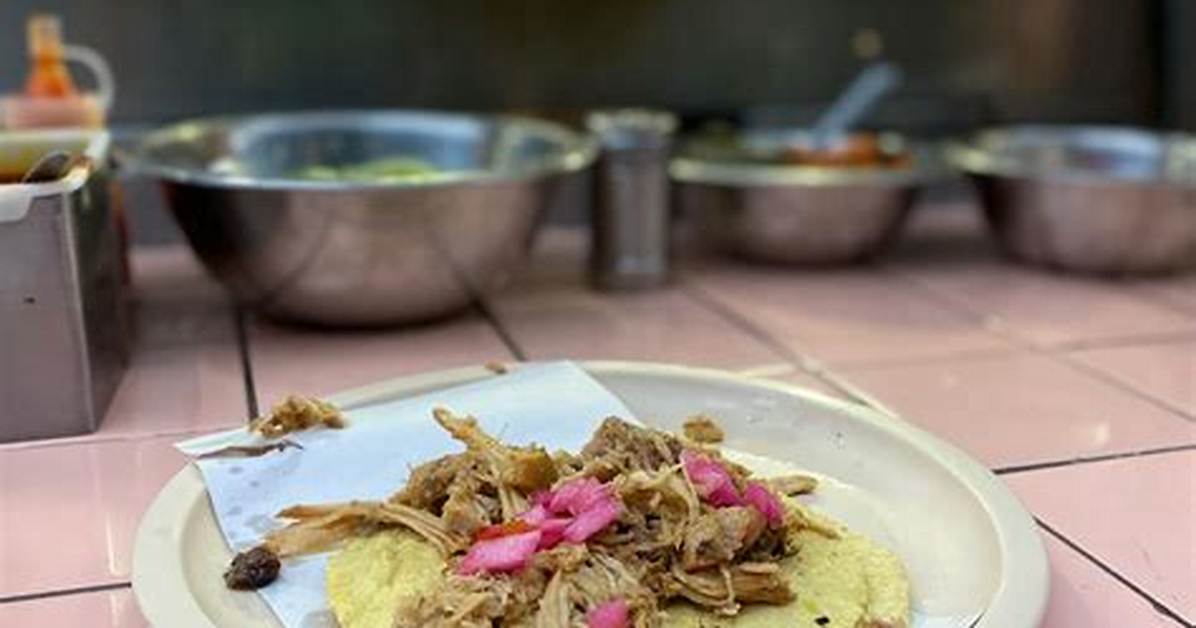 Why Mexico City S Dirtiest Taco Is Actually Its Most Addictive Street