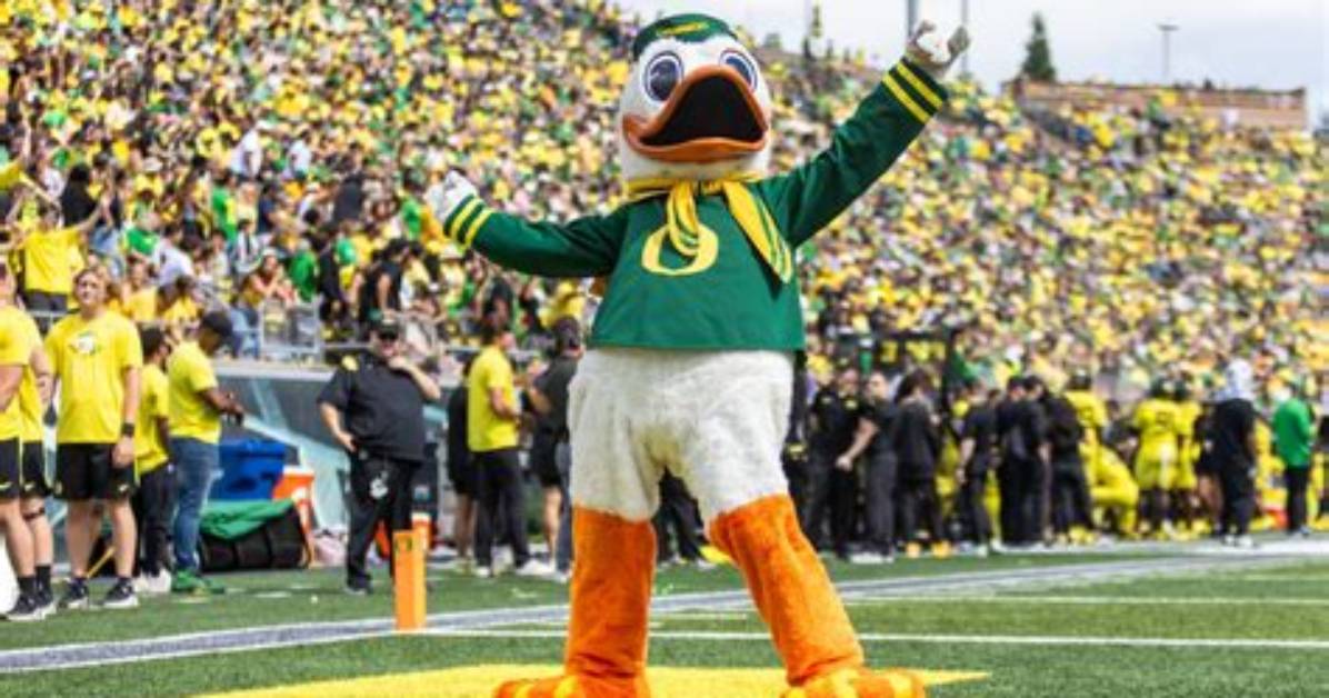 Why Oregon Ducks Football Season Tickets Are Skyrocketing Athletic Dept Confirms